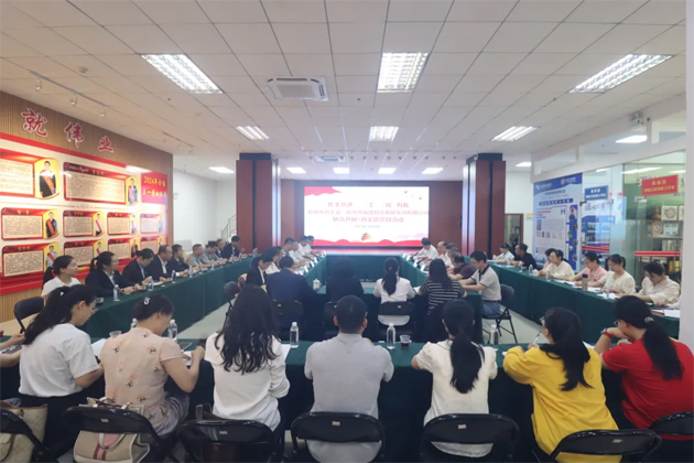 攜手共進(jìn) “工”“城”有我｜梧州市總工會(huì)、梧州市城建投資發(fā)展集團(tuán)有限公司聯(lián)合開展主題黨日活動(dòng)